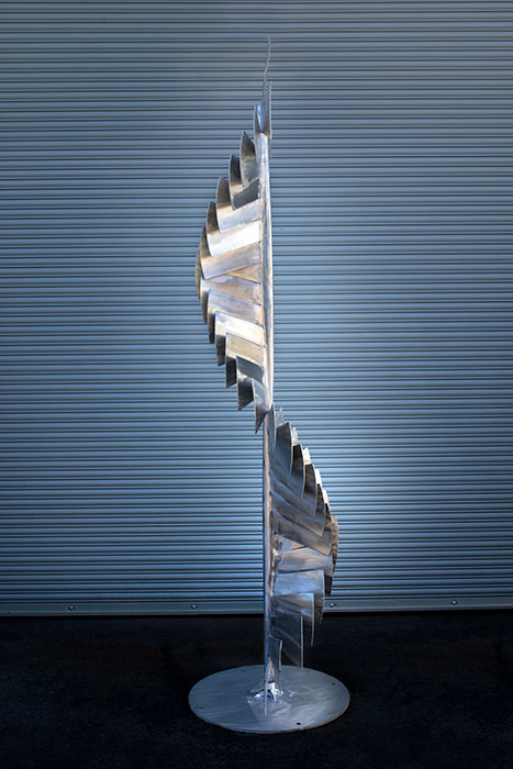 Finn, a contemporary kinetic sculpture - Kevin Caron