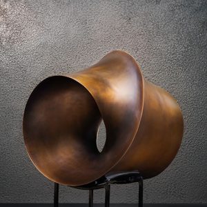 Oculum Magnum bronze sculpture